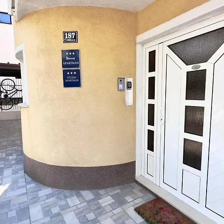 Apartman Stipic 2 Kastela Exterior photo